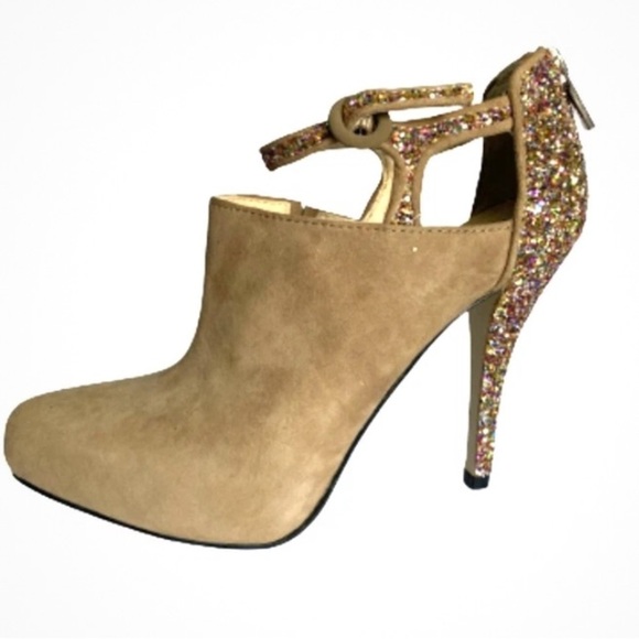 ENZO ANGIOLINI glitter strappy heel booties 4.5" glitter heel and a back zipper - Picture 3 of 14